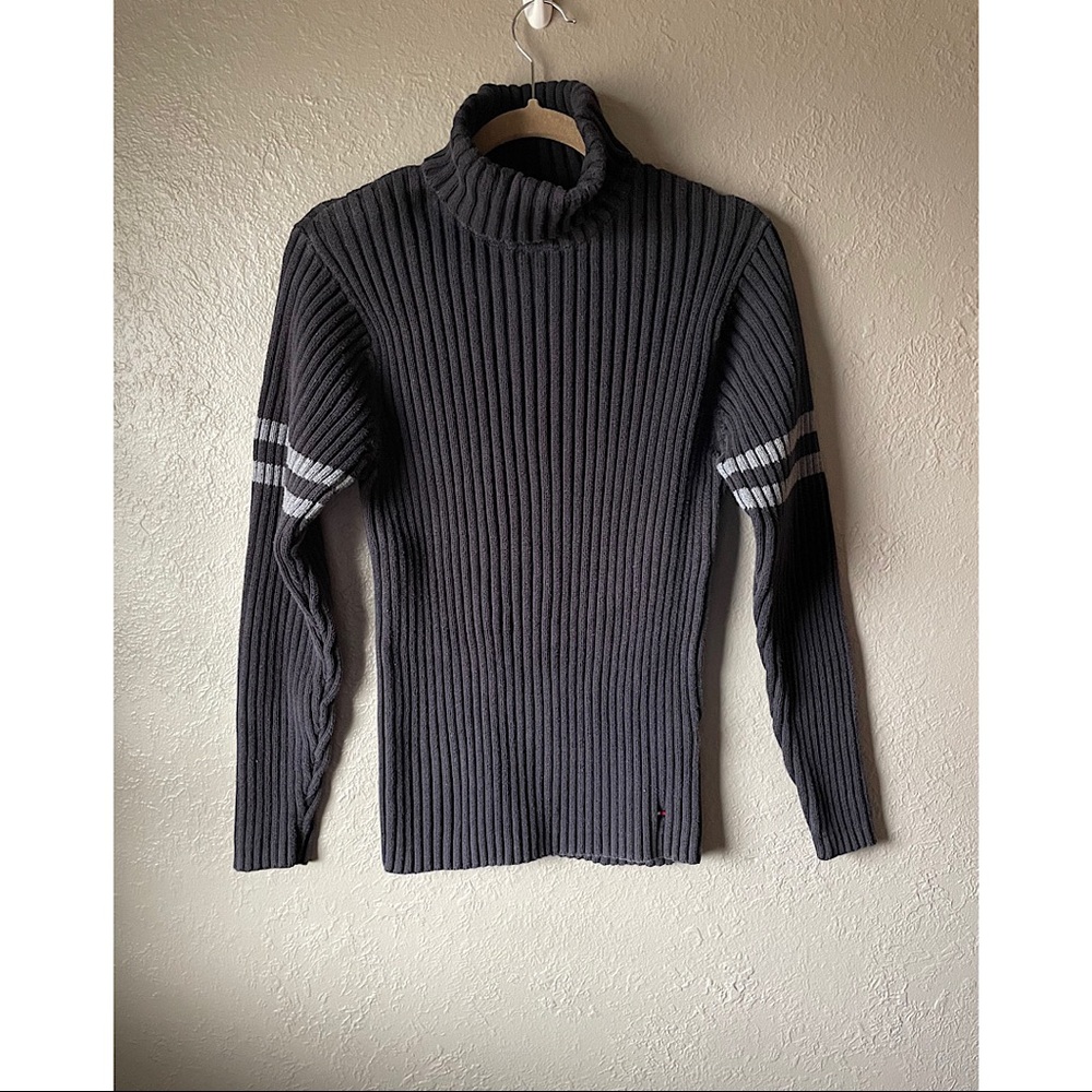 Vintage 1990s Tommy Hilfiger Flag Tag Turtle Neck
